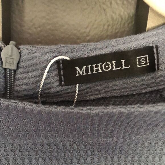 New Miholl Soft waffle long sleeve top with lace sleeves. Size S - Picture 2 of 9